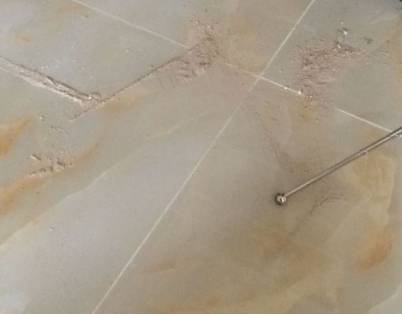 大邑瓷砖空鼓维修公司分享粘合剂选择不当在瓷砖铺贴过程中可能导致以下问题
